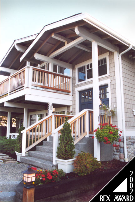 6820 Mercer Island Entry